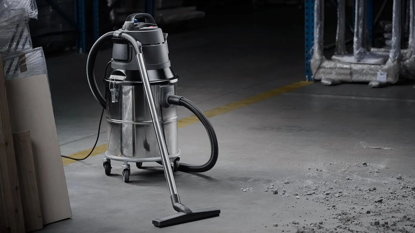 Industrial vacuum cleaners PROFI